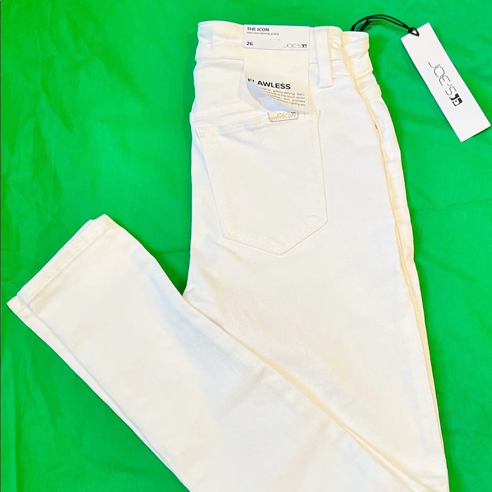 Joe’s Jeans - Picture 1 of 2